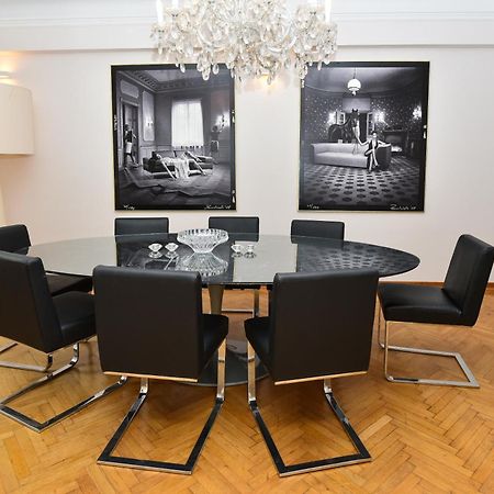 Neoclassical Luxury Apartment ลูบลิยานา ภายนอก รูปภาพ