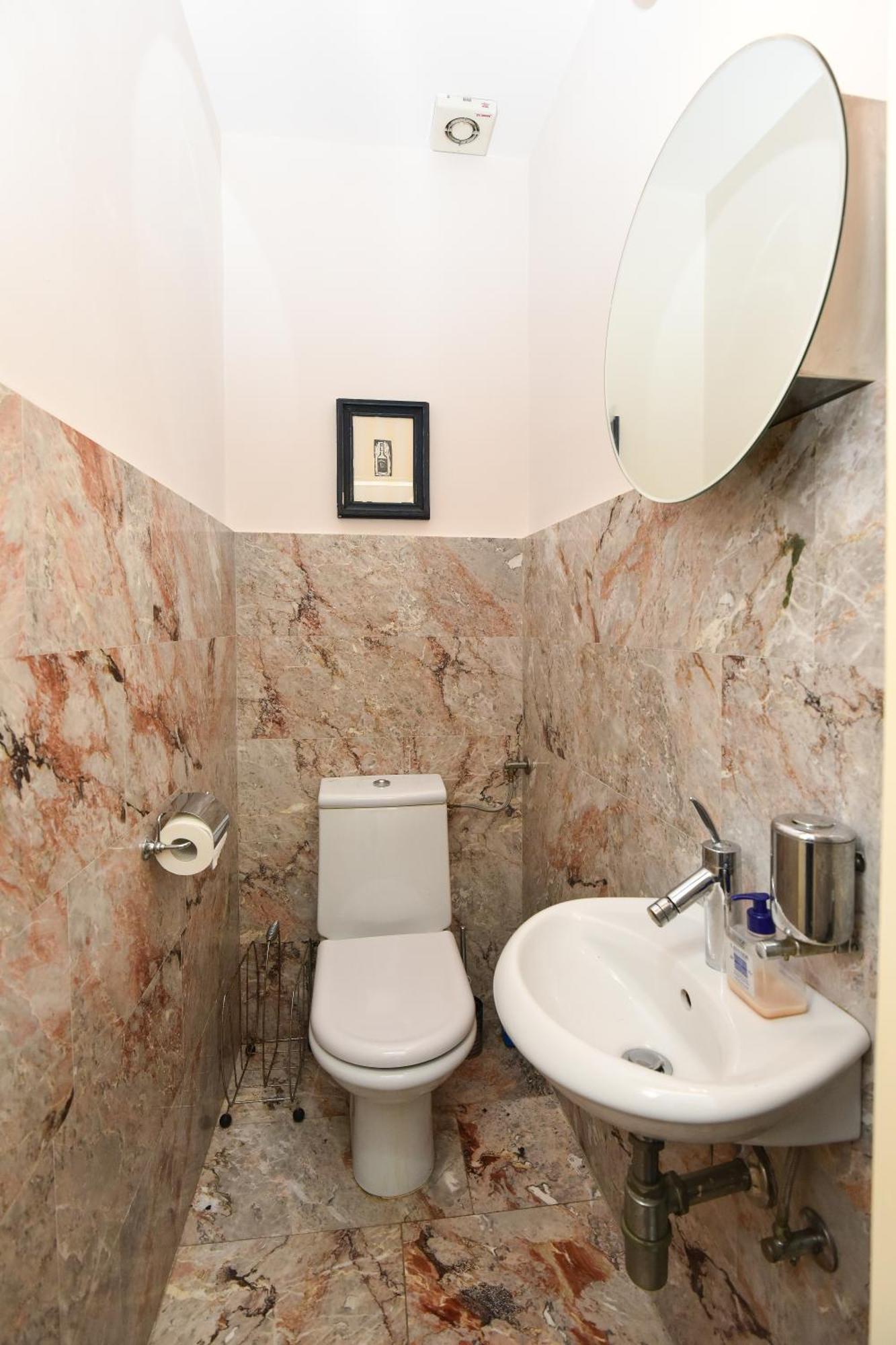 Neoclassical Luxury Apartment ลูบลิยานา ภายนอก รูปภาพ