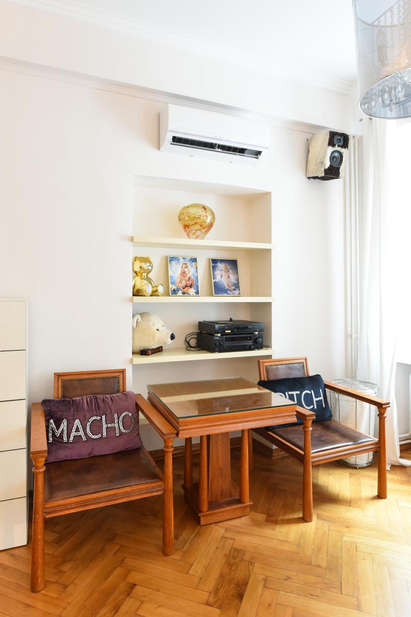Neoclassical Luxury Apartment ลูบลิยานา ภายนอก รูปภาพ